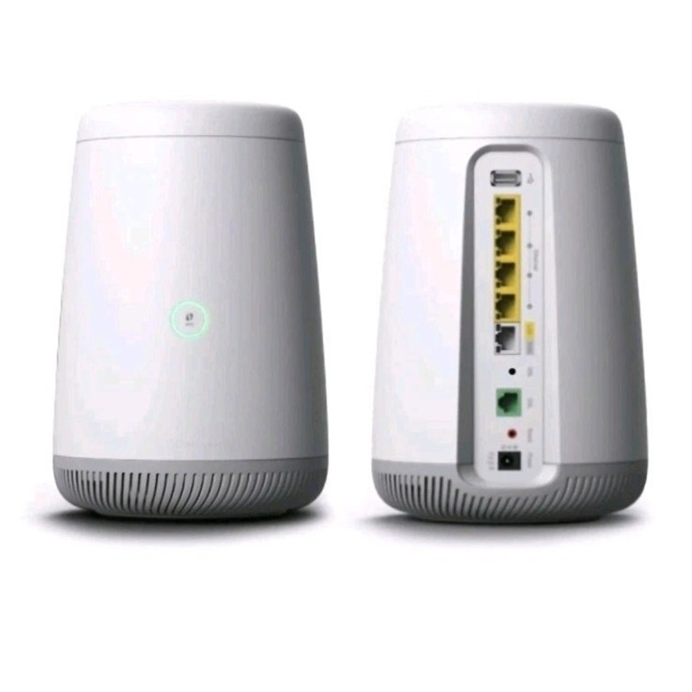 CenturyLink C4000LZ Wireless Router/Modem Combo 802.11AX New Open Box - Picture 2 of 11